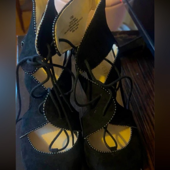 Black Lace Up High Heels. Size 7.5 - Picture 1 of 2